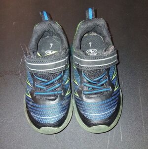 Boys Athletic Works Blue & Black Light Up Sneaker/Tennis SZ (7)